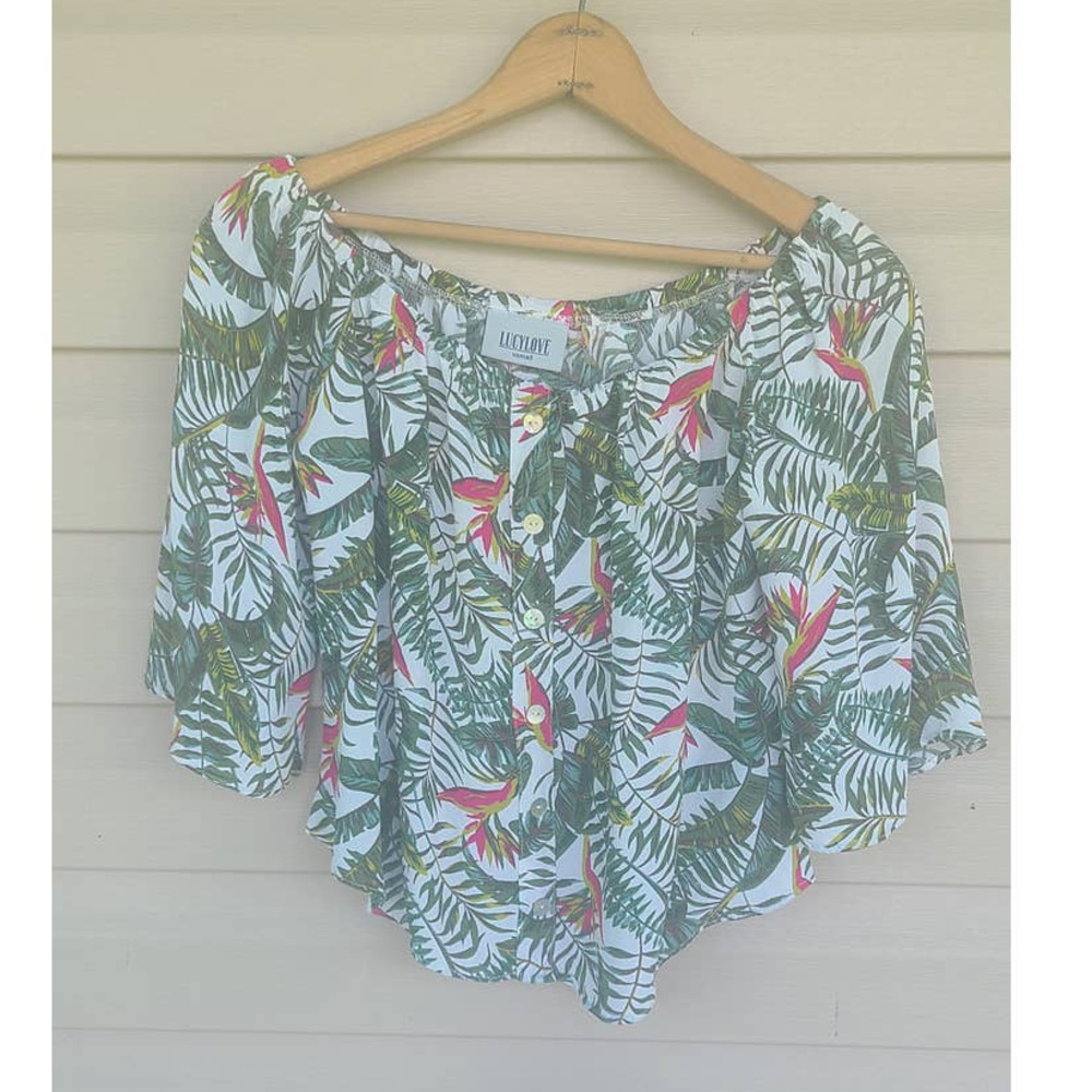 NWOT Lucy Love Crop Top XS‎ Remi Top